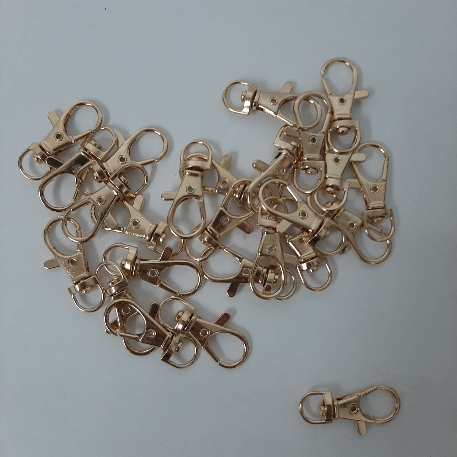 BU8511 GOLD (2).jpg